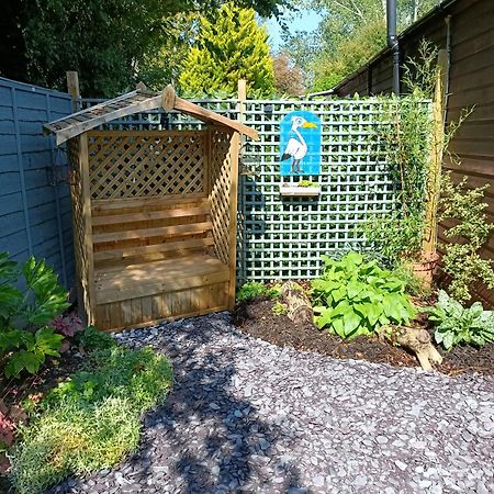 Woodies Peasmarsh Exterior photo